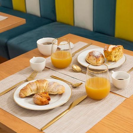 ナポリ Ramo D'Oro Bed & Breakfast エクステリア 写真