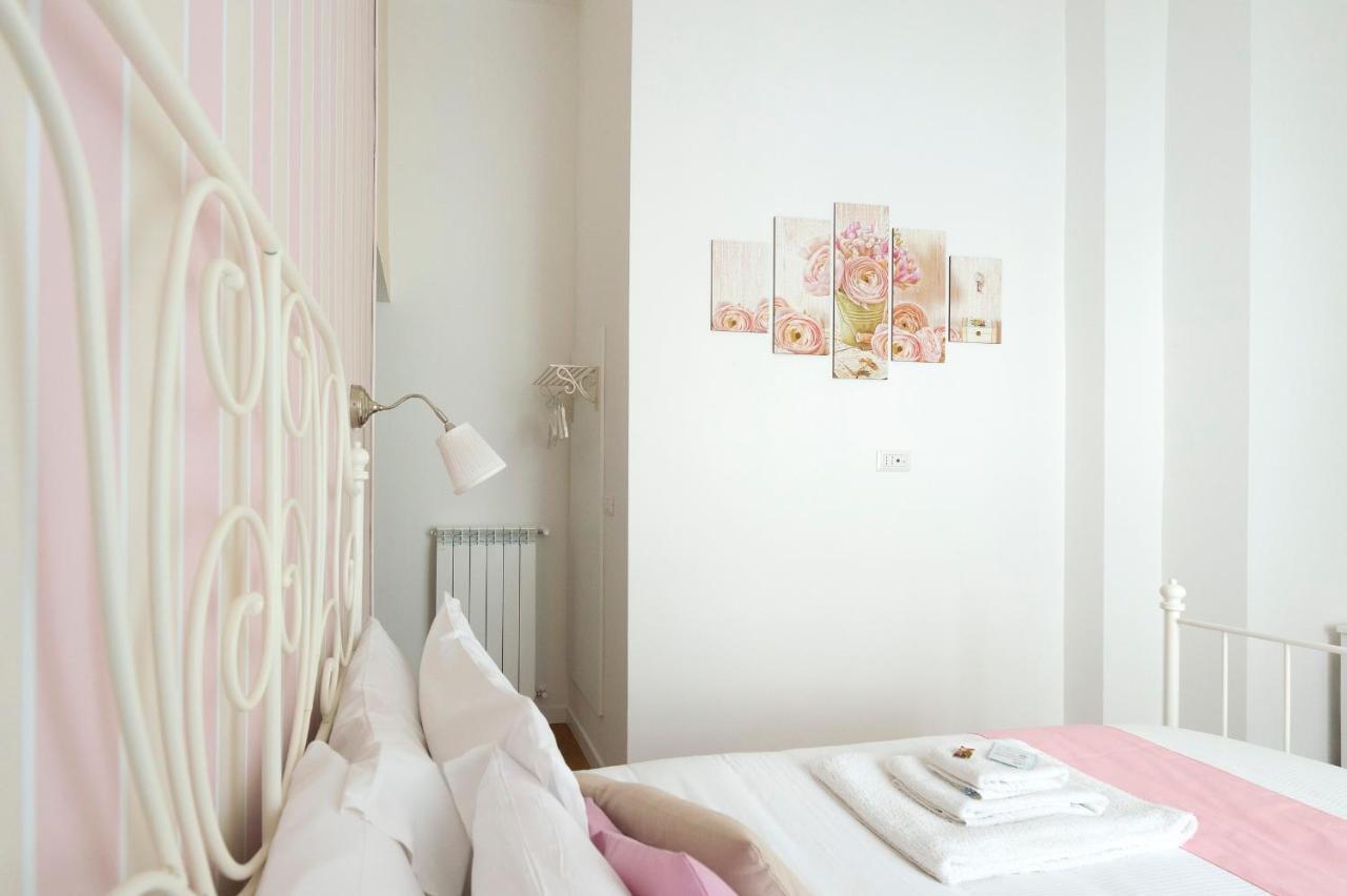 ナポリ Ramo D'Oro Bed & Breakfast エクステリア 写真