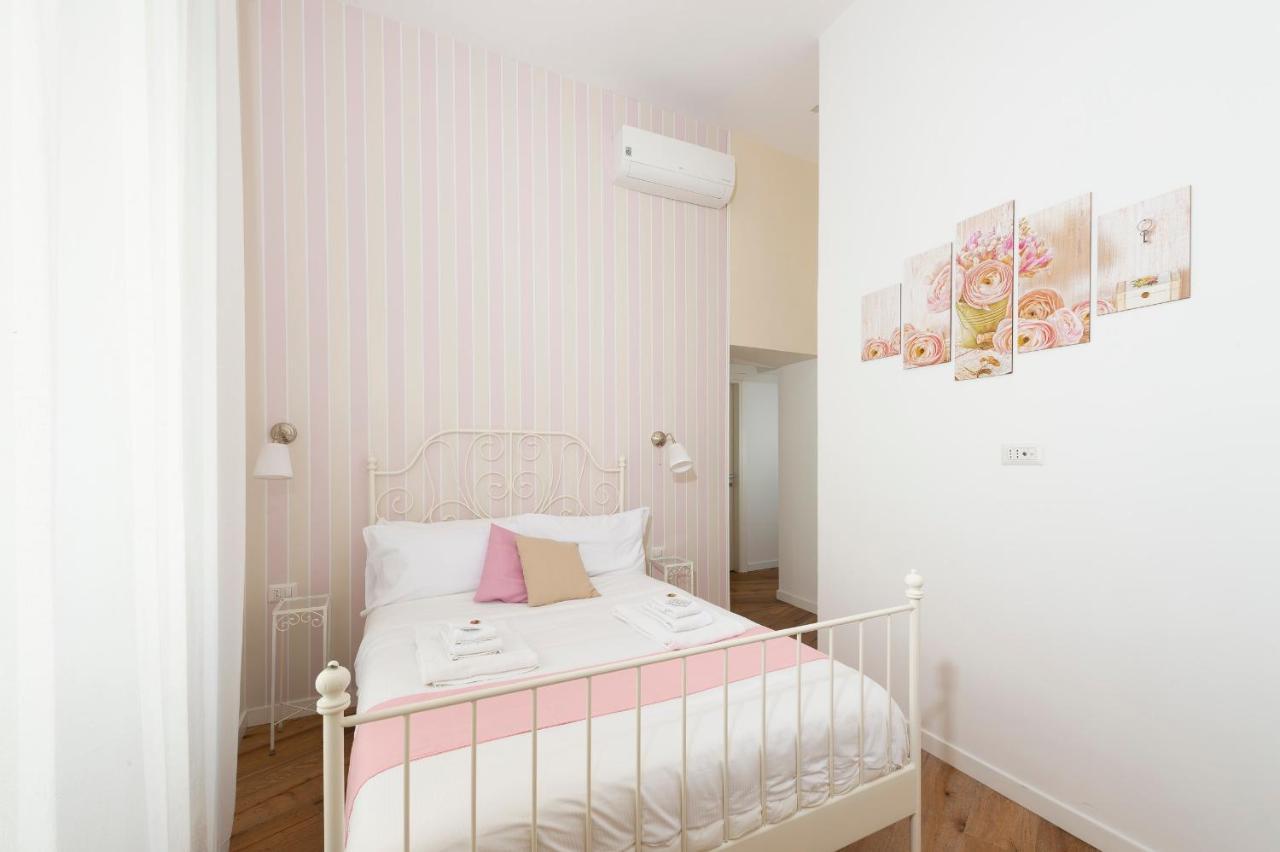 ナポリ Ramo D'Oro Bed & Breakfast エクステリア 写真
